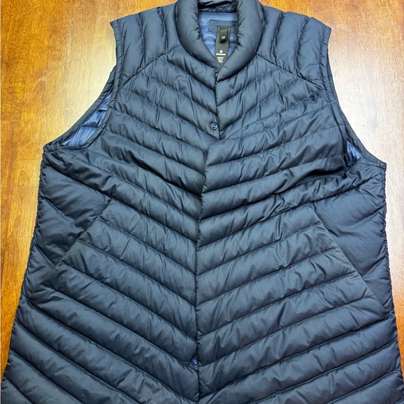 lululemon athletica Other - Lululemon Athletica Navy Quilted Vest